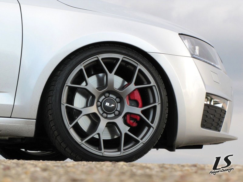 Диски Skoda Octavia a7 RS r17