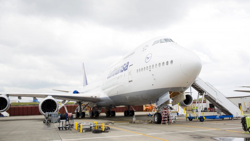 Boeing 747-8i