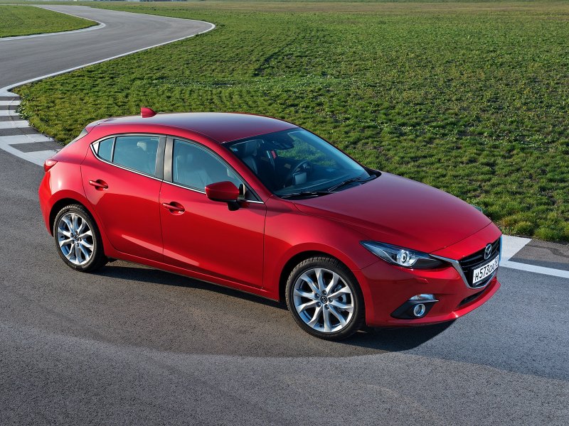 Mazda 3 хэтчбек новая