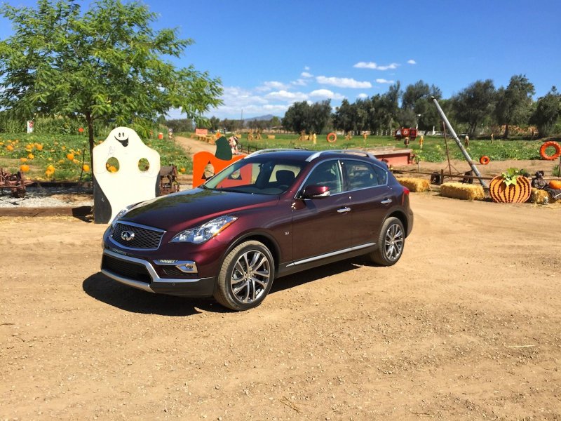 Машина qx50