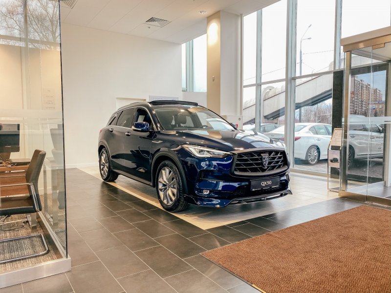 Инфинити qx50 в обвесе larte