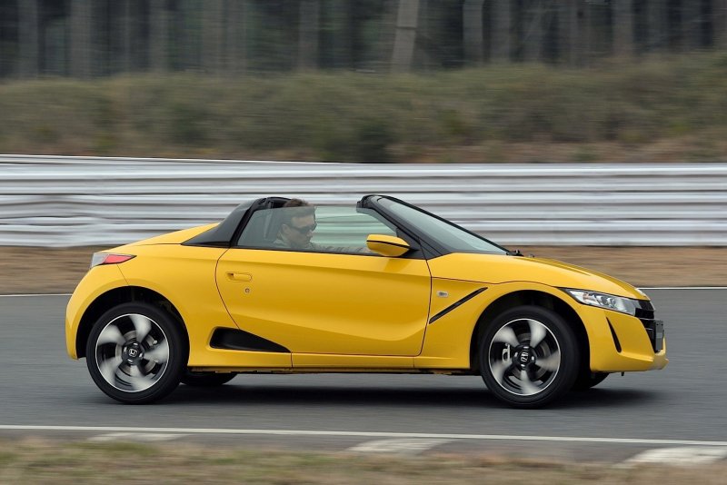 Honda кабриолет s660