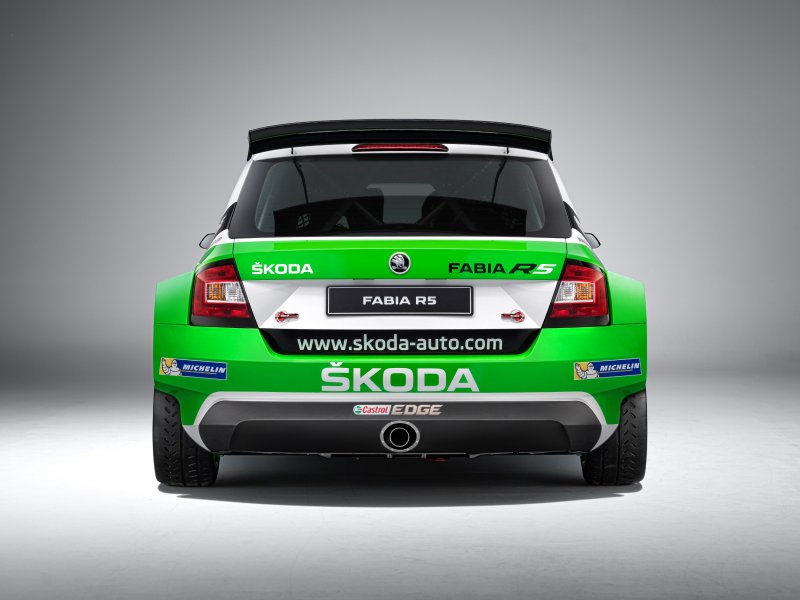 Skoda Fabia гоночная