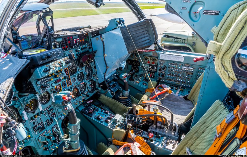 Су-24 кабина