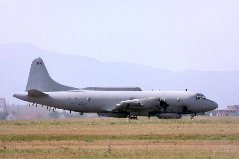 Самолет Ep-3e "Арес"