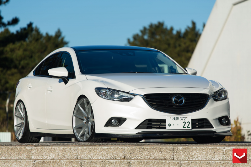 Мазда 6 Vossen