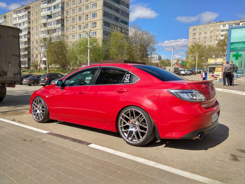 Mazda 6 r18 красная