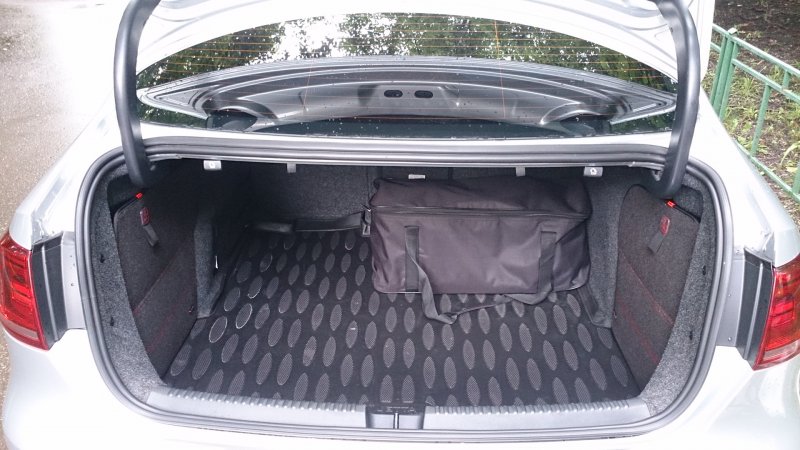 Багажник VW Jetta 6