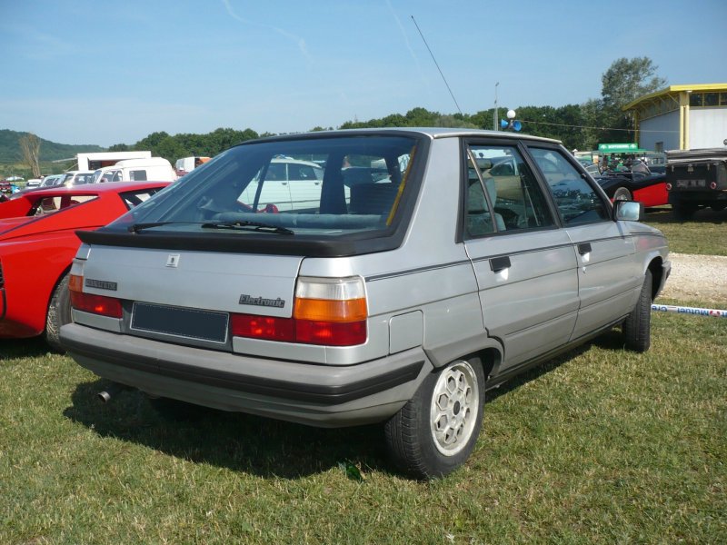 Renault 11 Electronic