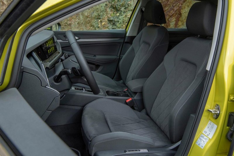 Volkswagen Golf 2020 салон