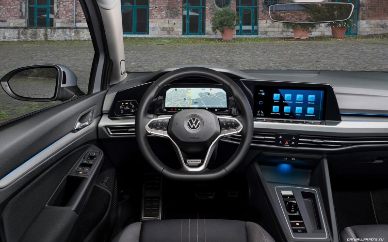 Volkswagen Golf 8 Interior