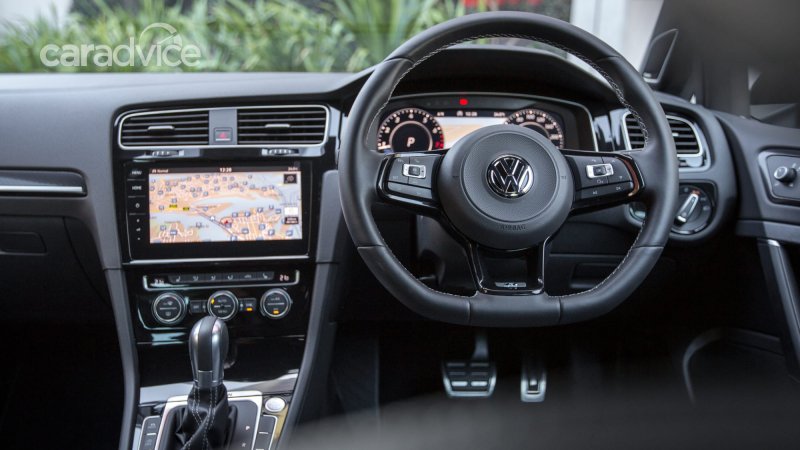 Golf 8 r салон