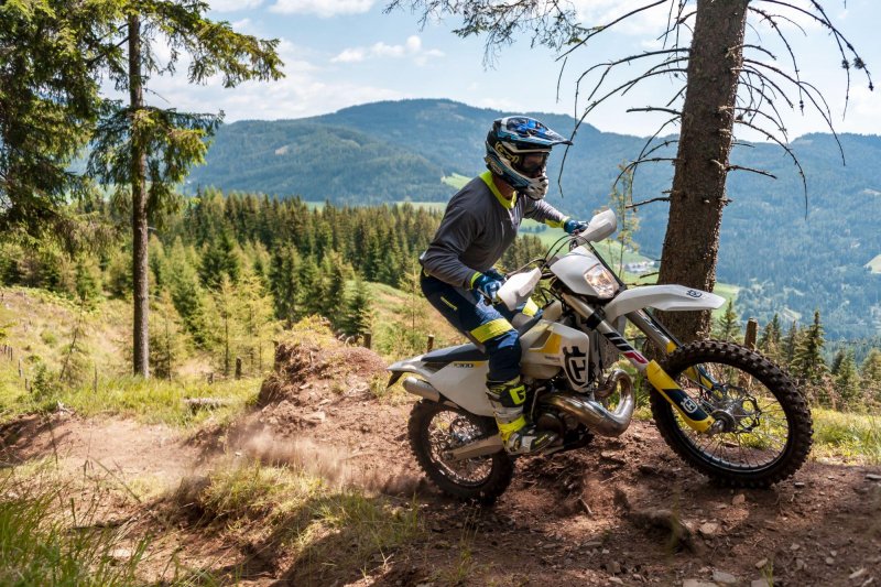 Husqvarna мотоциклы эндуро