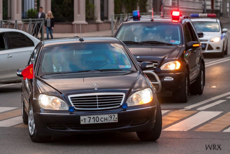 Мерседес w220 с мигалками