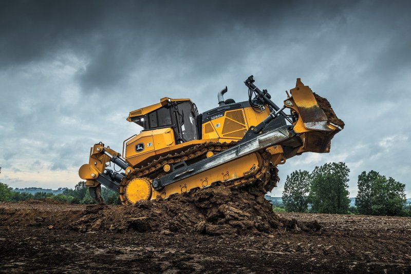 John Deere бульдозер