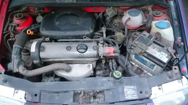 Polo 1997 подкапотное
