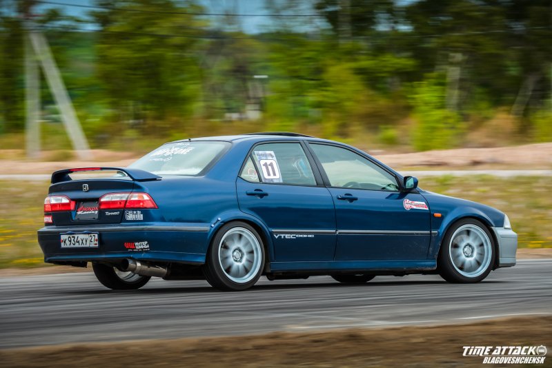 Honda Torneo 2.0 Sir-t