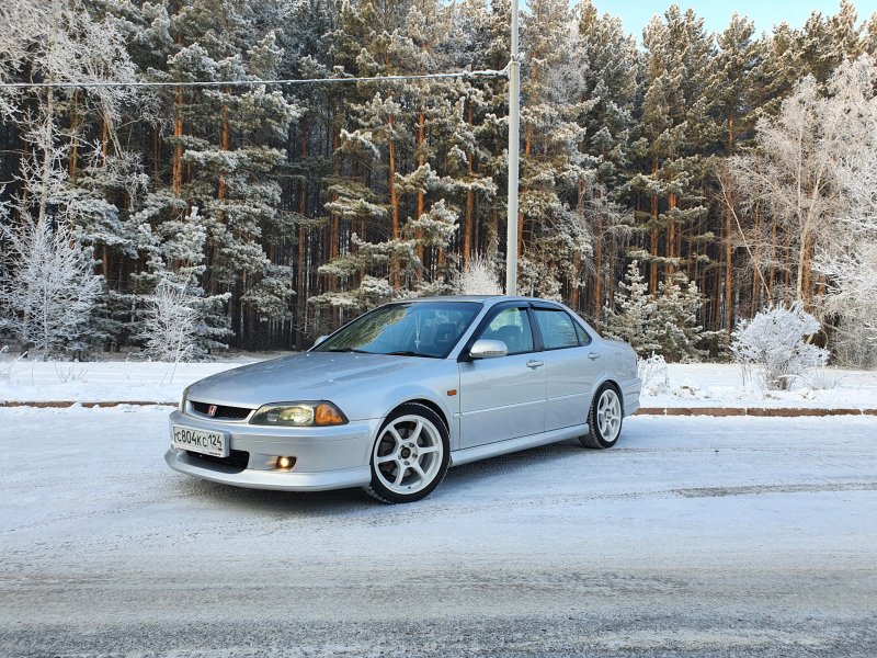 Honda Torneo на r14