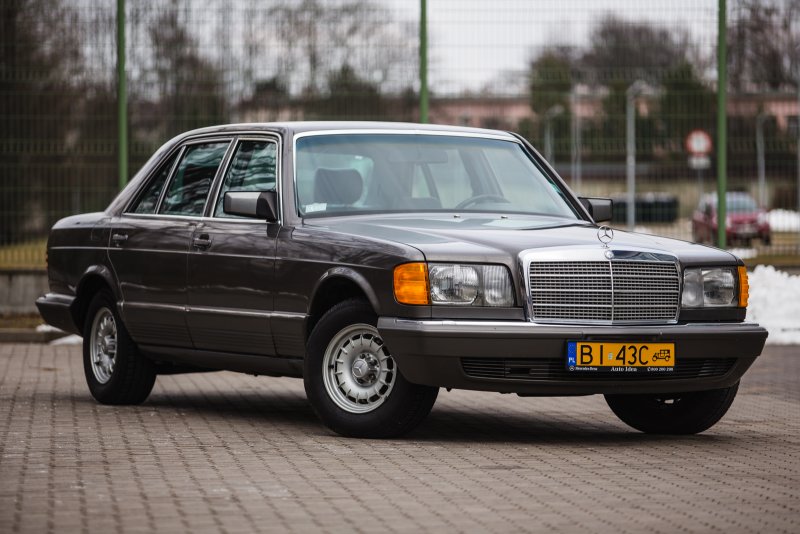 Mercedes-Benz w126