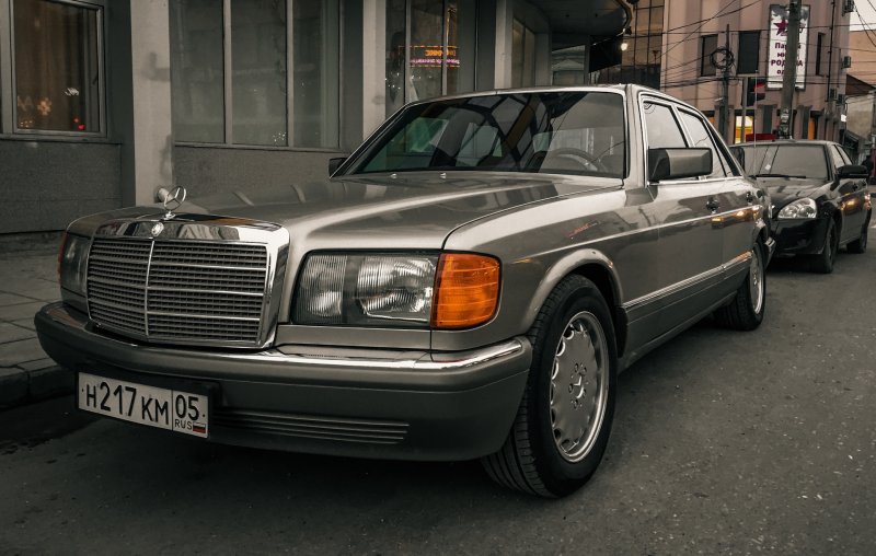 Mercedes w126 300sel