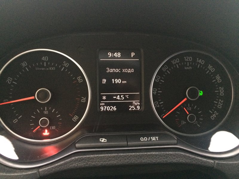Приборная панель Volkswagen Polo седан 2012