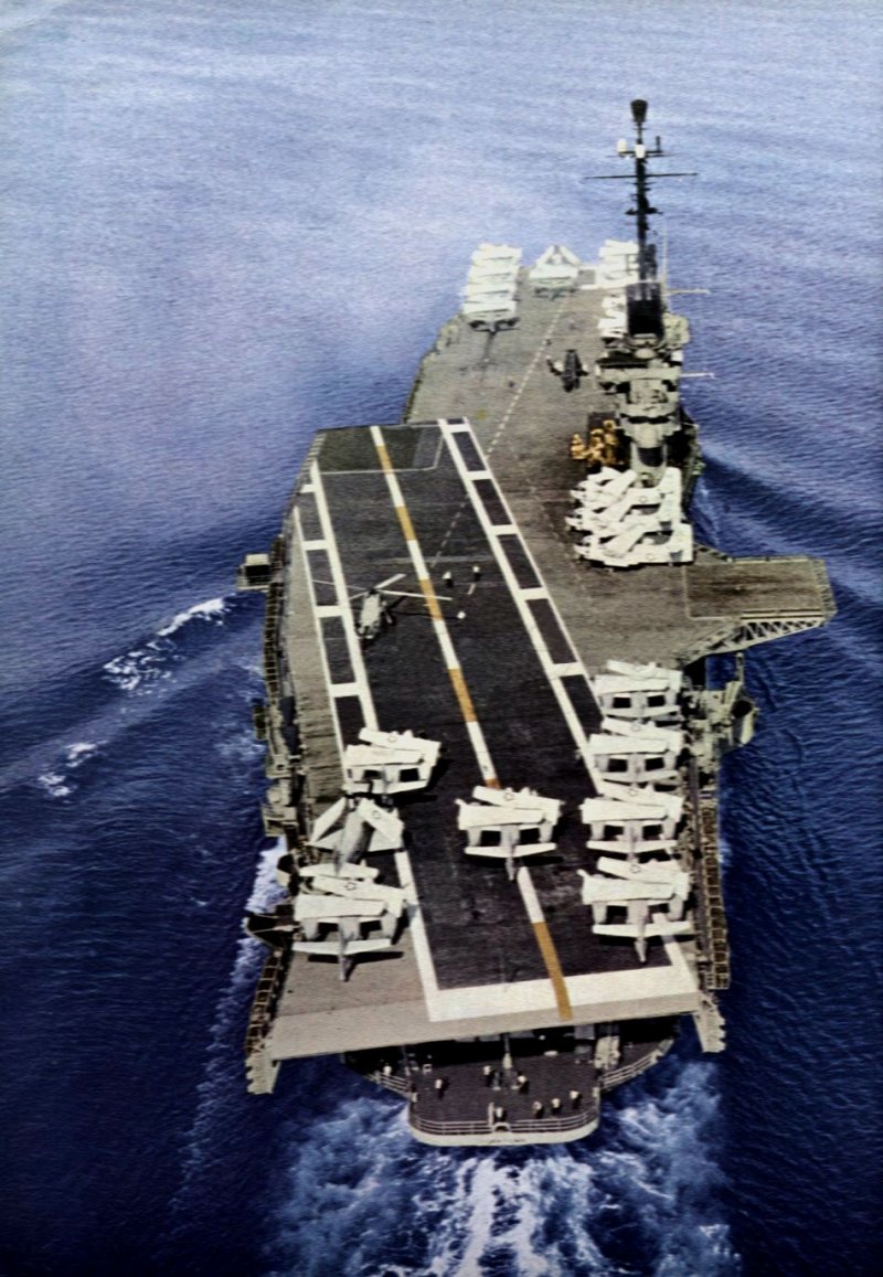 Модель корабля USS Yorktown CV-5