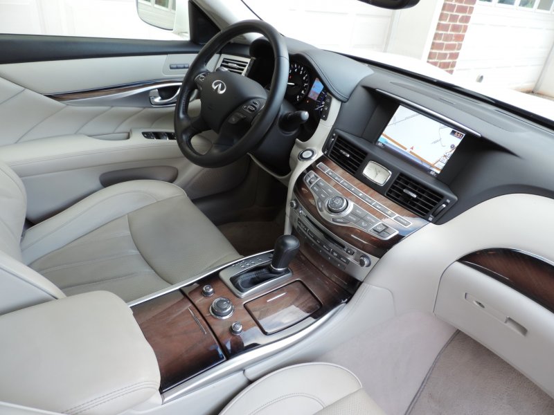 Infiniti m37 салон