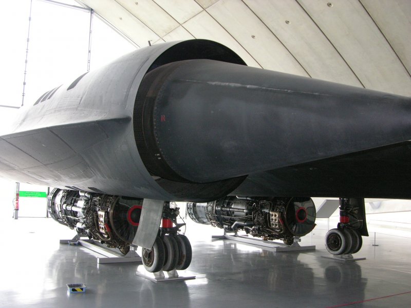 Blackbird самолет взлет