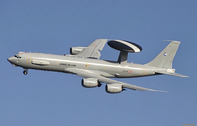 AWACS самолет