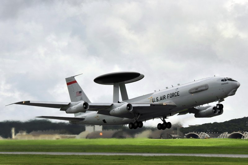 Boeing e-3 Sentry AWACS