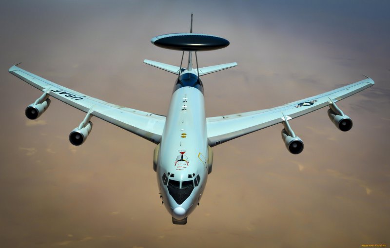 Самолет AWACS E-3a Sentry