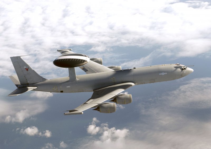 Самолет e-3 сентри