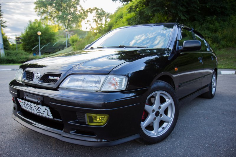 Nissan primera II (p11)1997