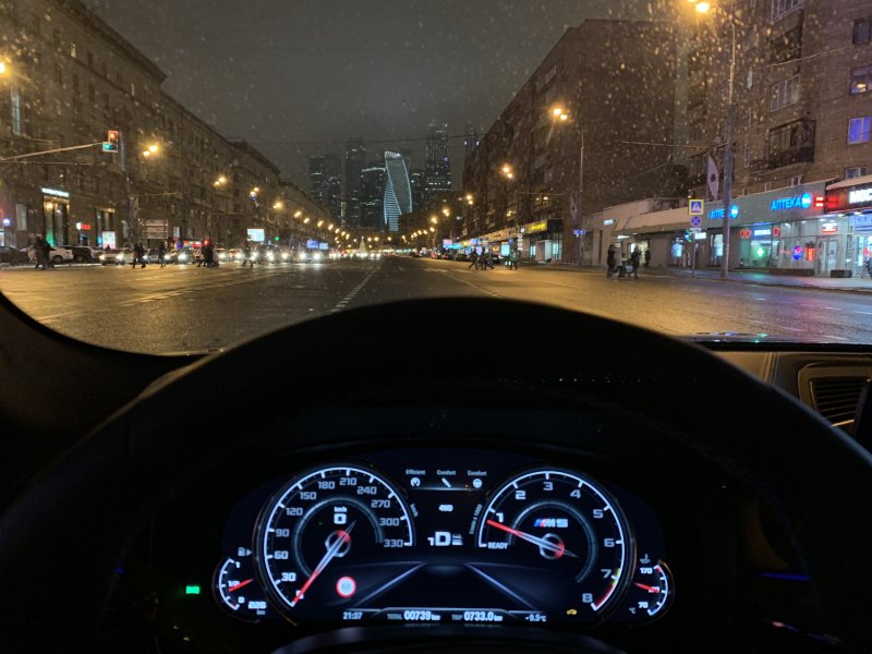 Фольксваген поло торпеда ночью