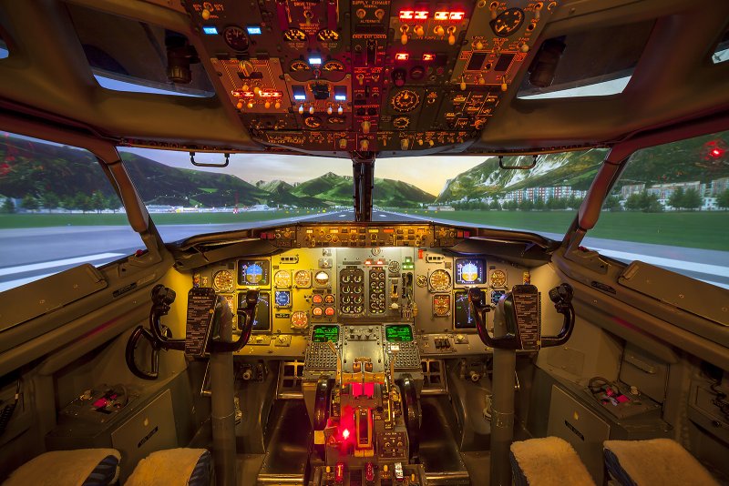 Boeing 737-800 кабина