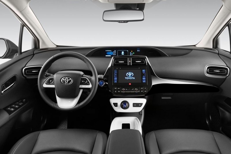 Toyota Prius 2020 салон