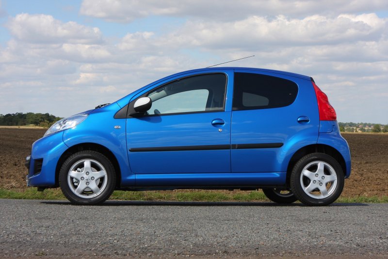 Peugeot 107 2005