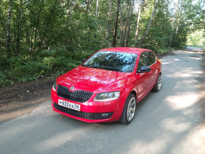 Škoda Rapid 2020 Red