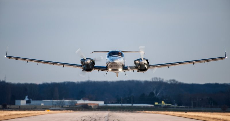 Diamond aircraft da42