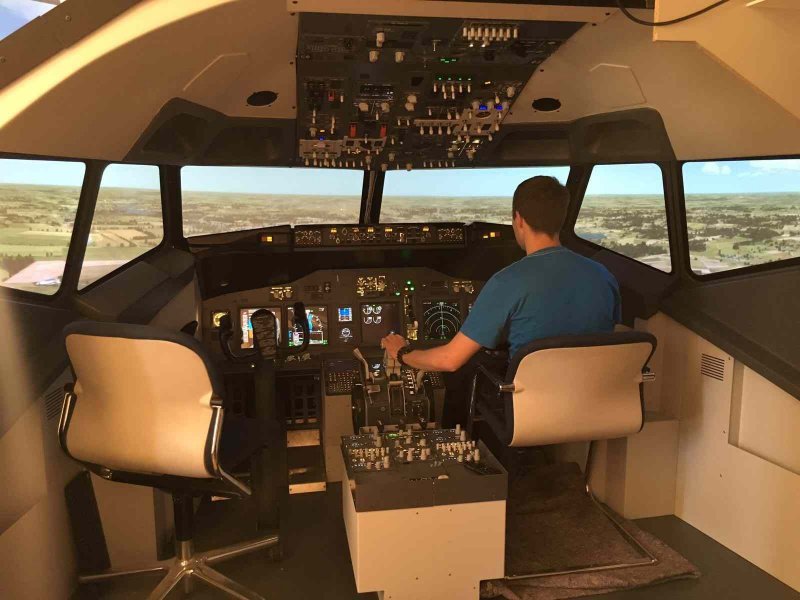 Авионика Боинг 737