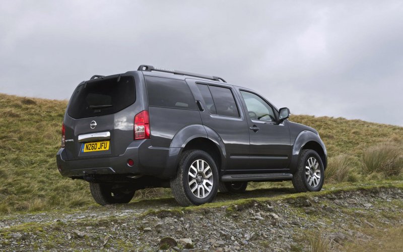 Nissan Pathfinder r51 2014