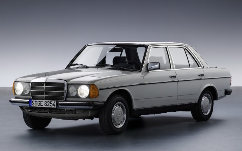 Mercedes-Benz w123 200