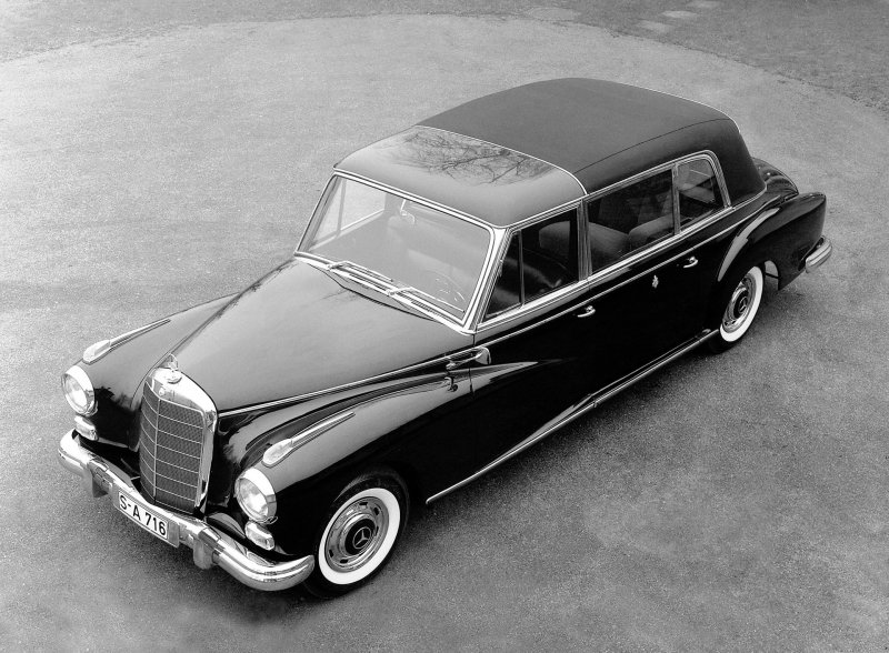Mercedes-Benz w186