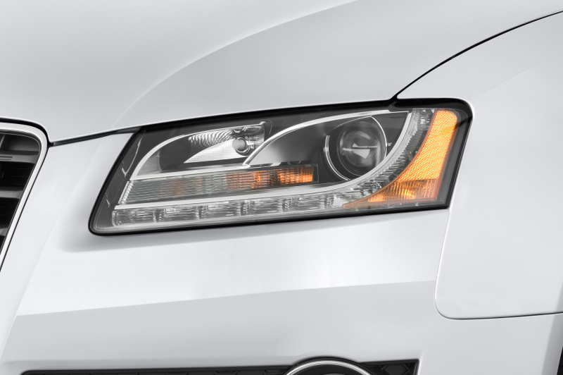 Фара Audi a5