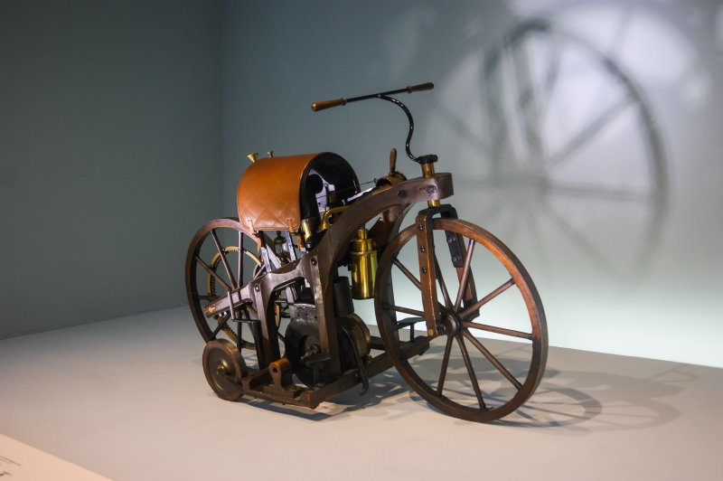 Daimler Reitwagen 1885 мотоцикл