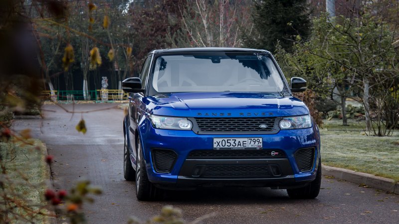 Range Rover SVR Академика