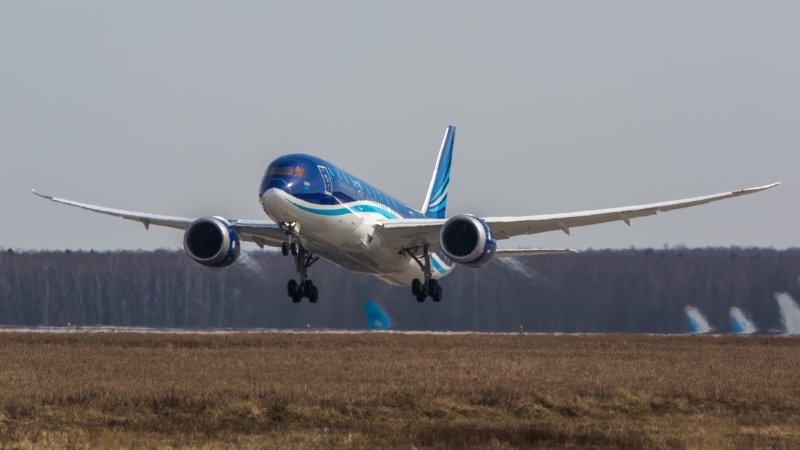 Самолеты азербайджанских авиалиний