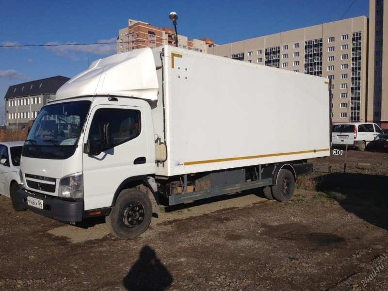 Mitsubishi Fuso фургон 5 т