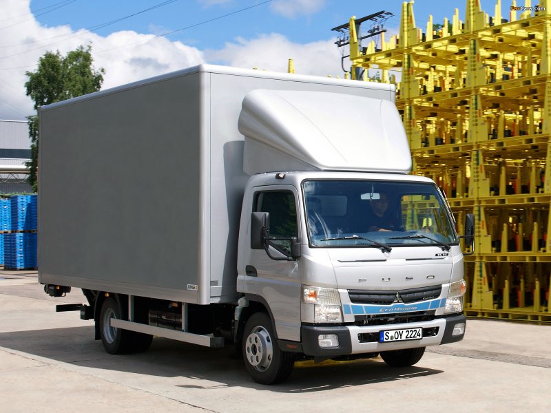 Mitsubishi Fuso Canter 7
