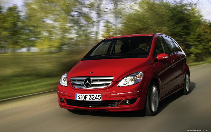 Mercedes Benz b200